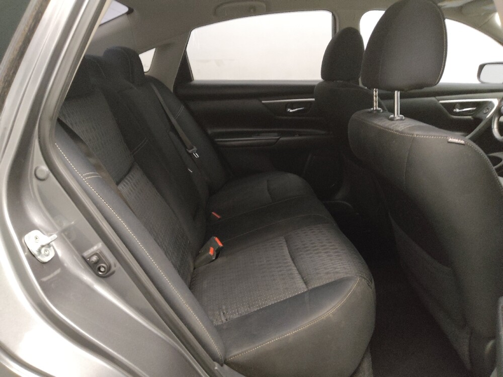 2017 Nissan Altima in Arlington, TX 76011 - 18084437 19