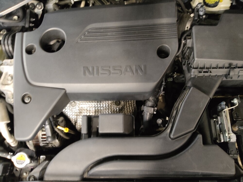 2017 Nissan Altima in Arlington, TX 76011 - 18084437 30