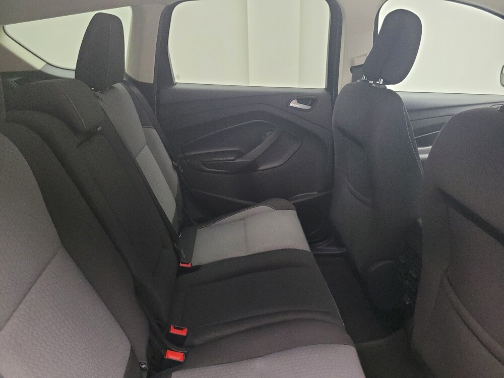 2019 Ford Escape in Eastpointe, MI 48021 - 18084446 19