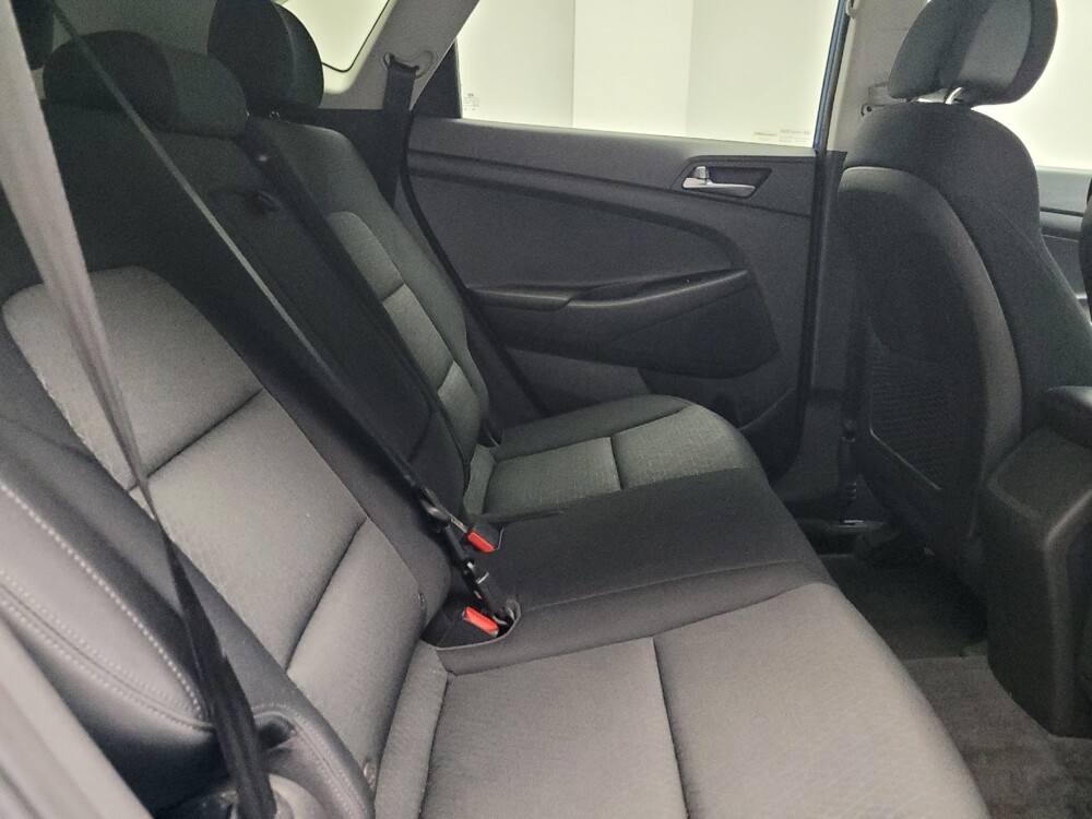 2016 Hyundai Tucson in Eastpointe, MI 48021 - 18084447 19