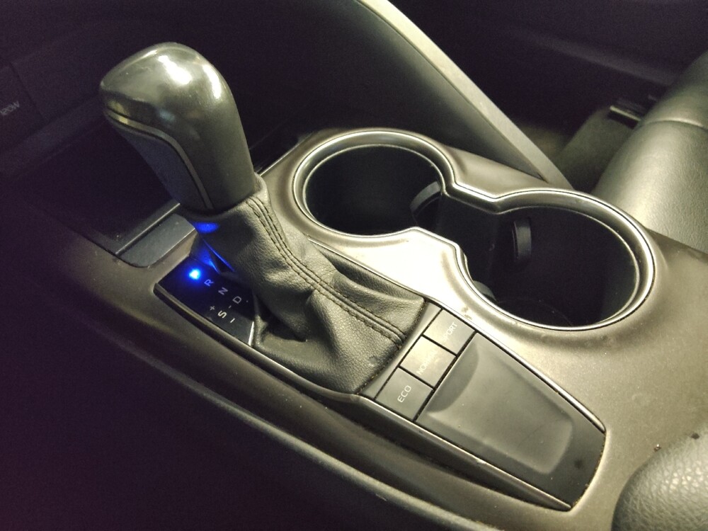 2022 Toyota Camry in Houston, TX 77034 - 18084448 26