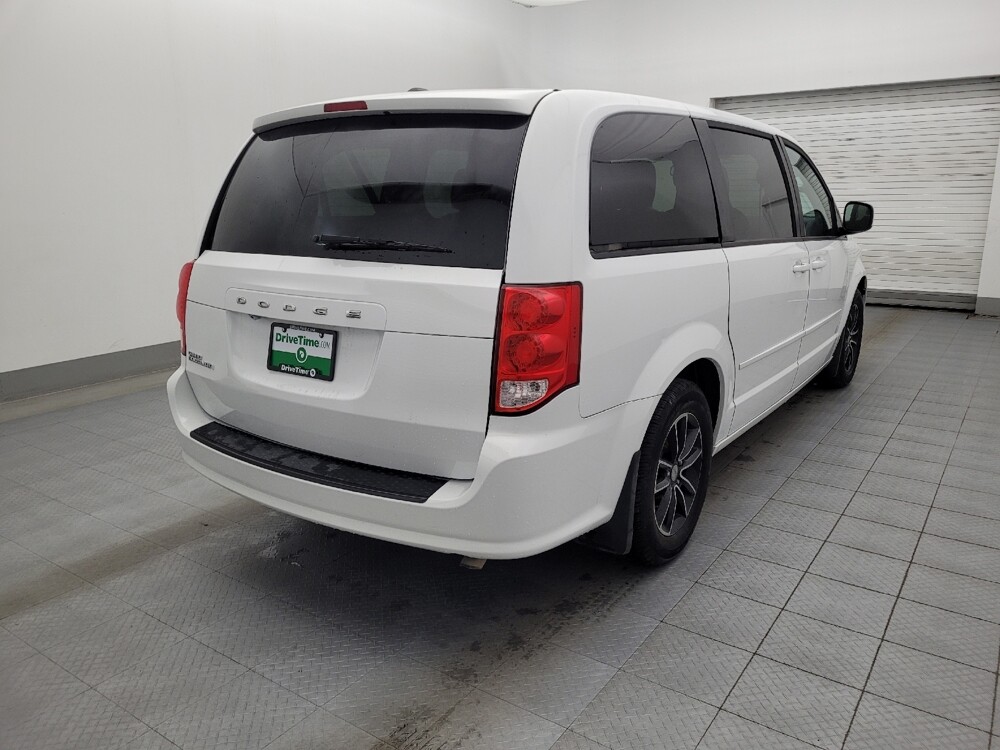 2017 Dodge Grand Caravan in Fort Myers, FL 33907 - 18084453 9