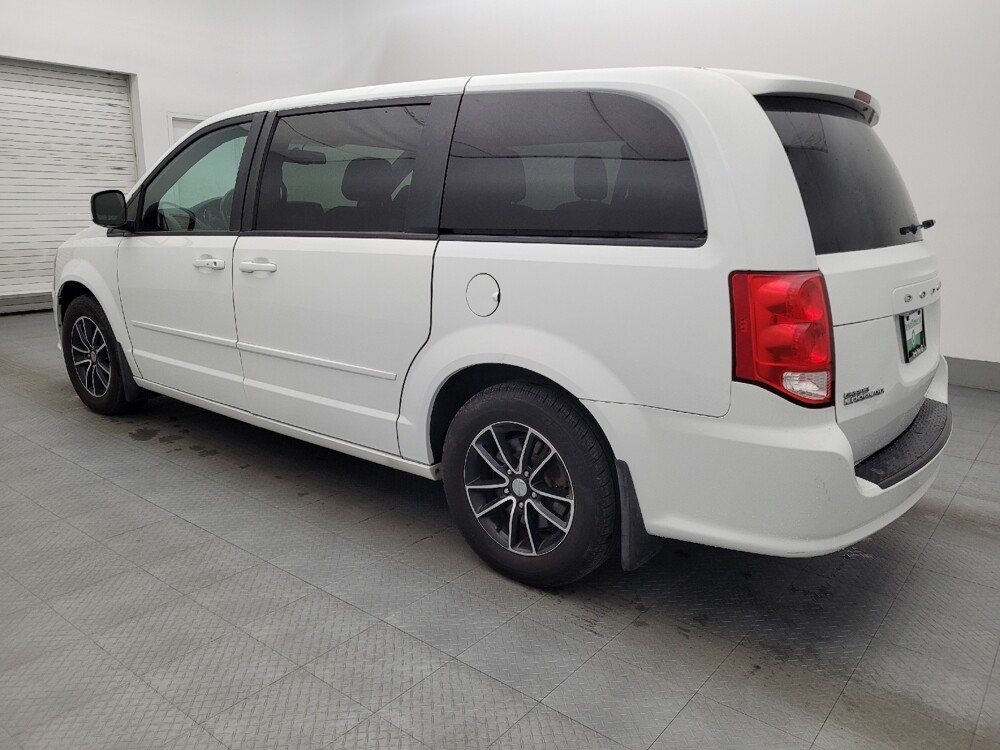 2017 Dodge Grand Caravan in Fort Myers, FL 33907 - 18084453 3