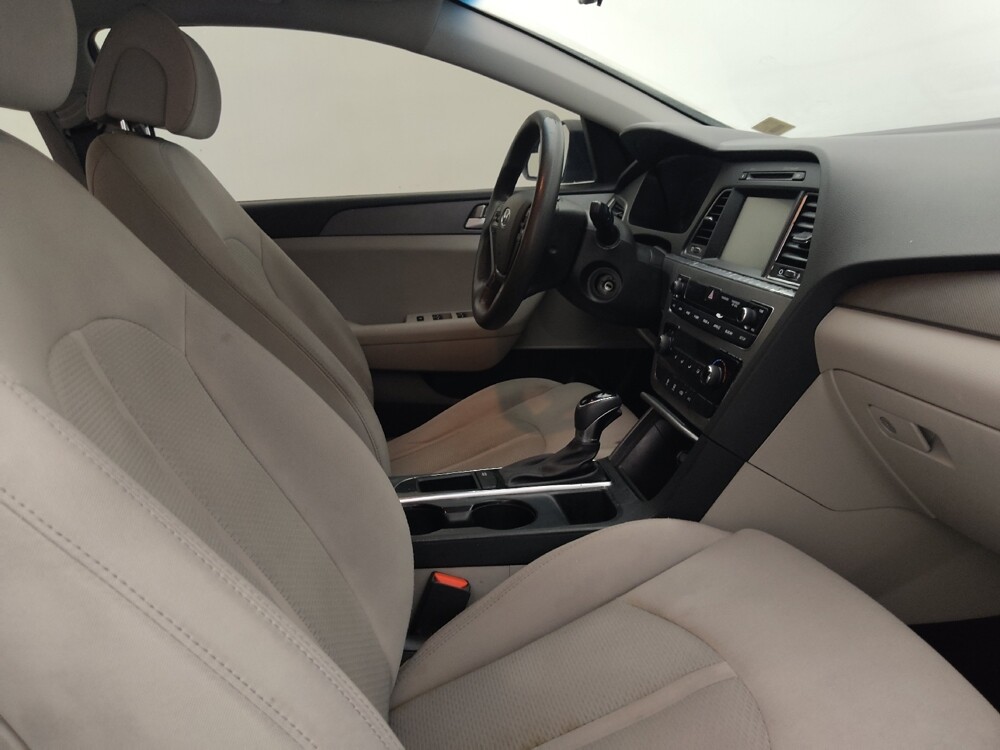 2017 Hyundai Sonata in Fort Myers, FL 33907 - 18084455 21