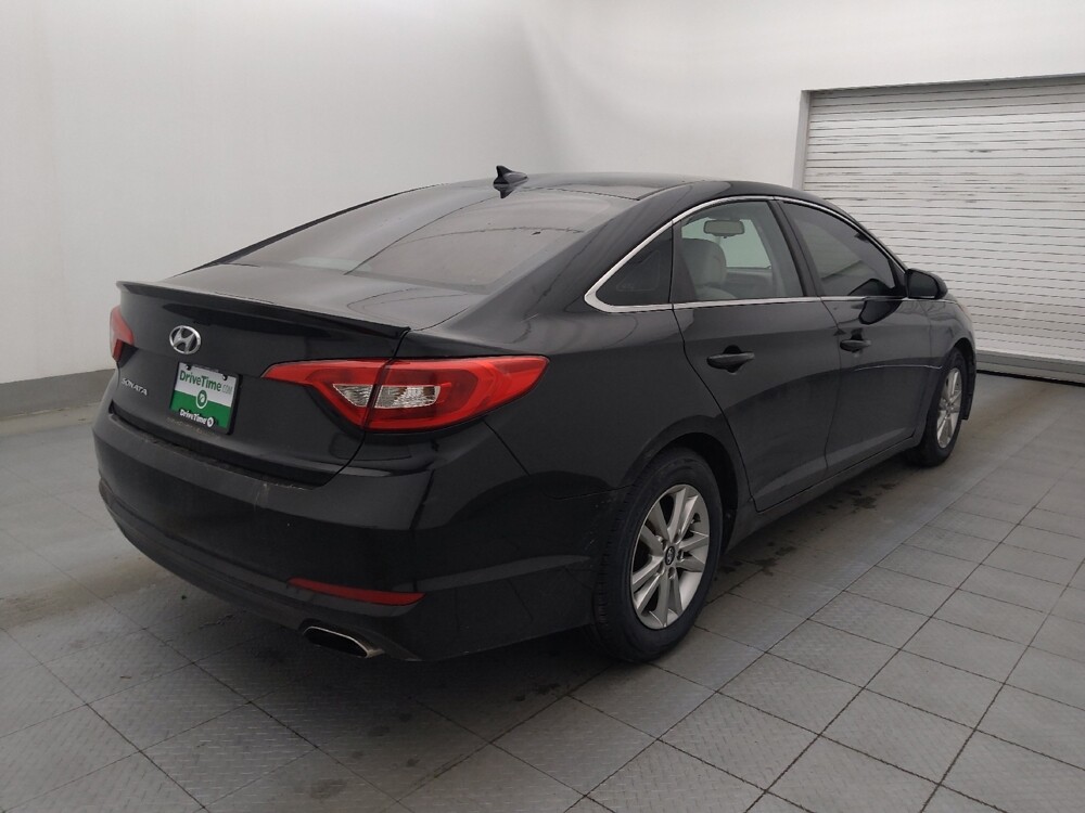 2017 Hyundai Sonata in Fort Myers, FL 33907 - 18084455 9