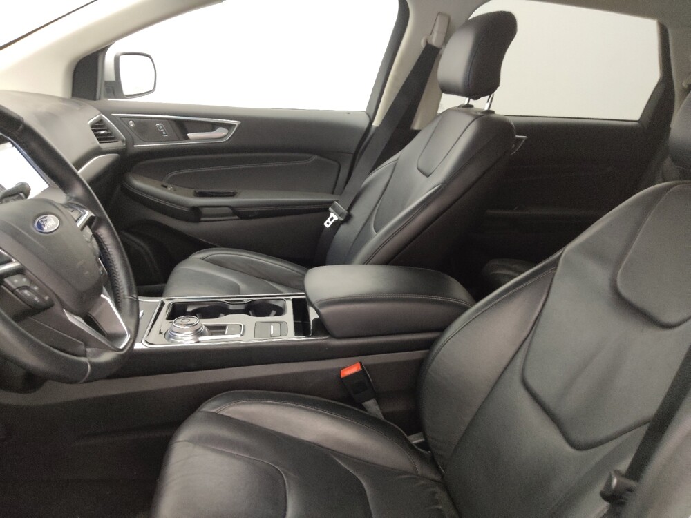 2019 Ford Edge in Fort Myers, FL 33907 - 18084456 17