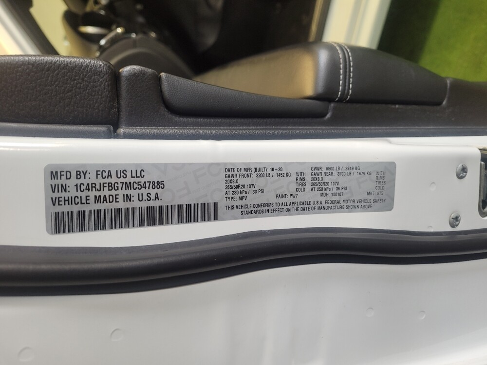 2021 Jeep Grand Cherokee in Cincinnati, OH 45255 - 18084462 33