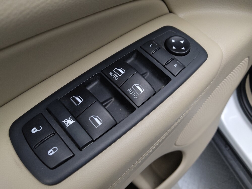 2020 Jeep Grand Cherokee in Denver, CO 80012 - 18084463 27