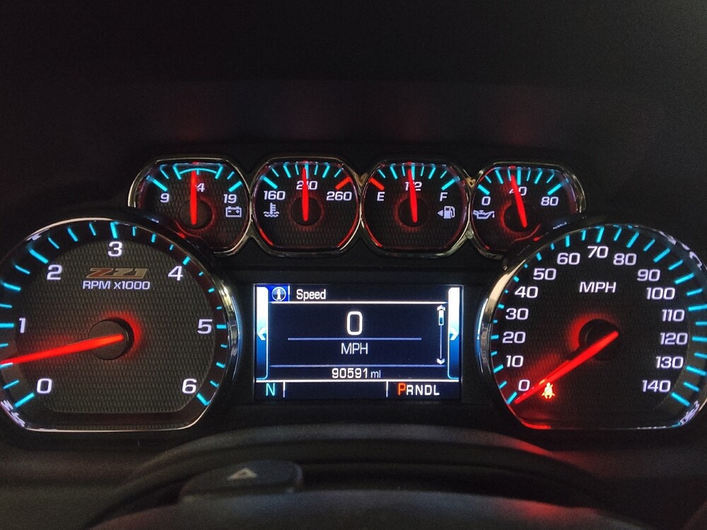 2017 Chevrolet Suburban in Morrow, GA 30260 - 18084469 23