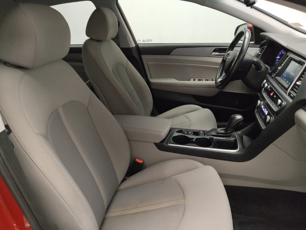 2019 Hyundai Sonata in Morrow, GA 30260 - 18084471 21