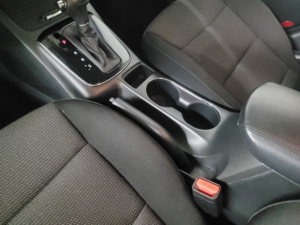 2017 Kia Forte in Morrow, GA 30260 - 18084475 26