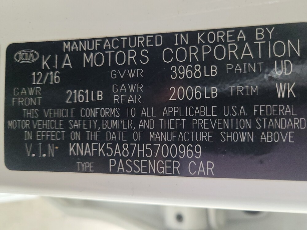 2017 Kia Forte in Morrow, GA 30260 - 18084475 33