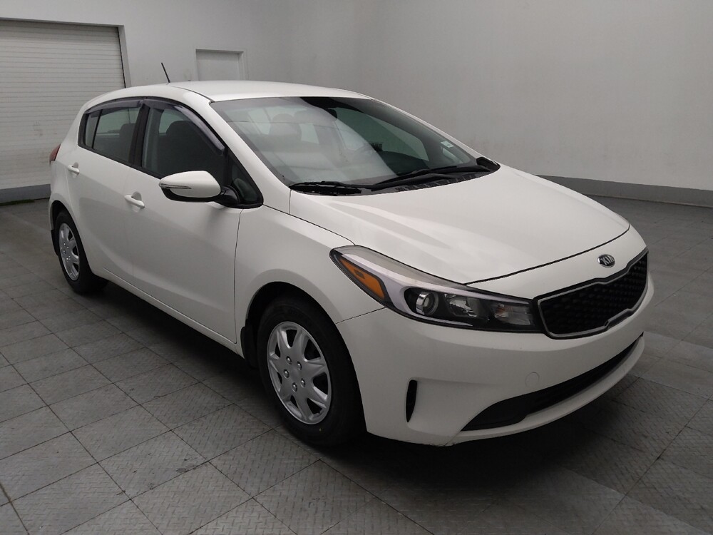 2017 Kia Forte in Morrow, GA 30260 - 18084475 13