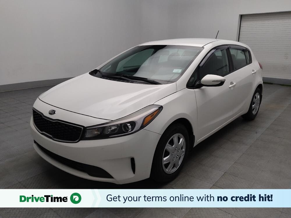 2017 Kia Forte in Morrow, GA 30260 - 18084475