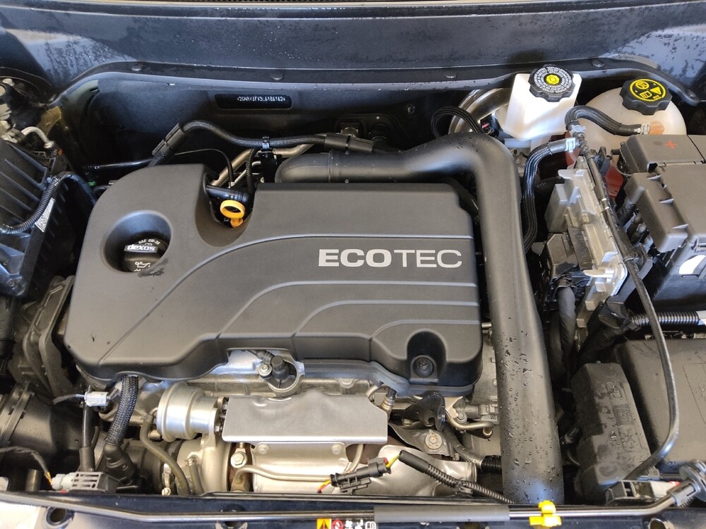 2020 Chevrolet Equinox in Baton Rouge, LA 70816 - 18084478 30