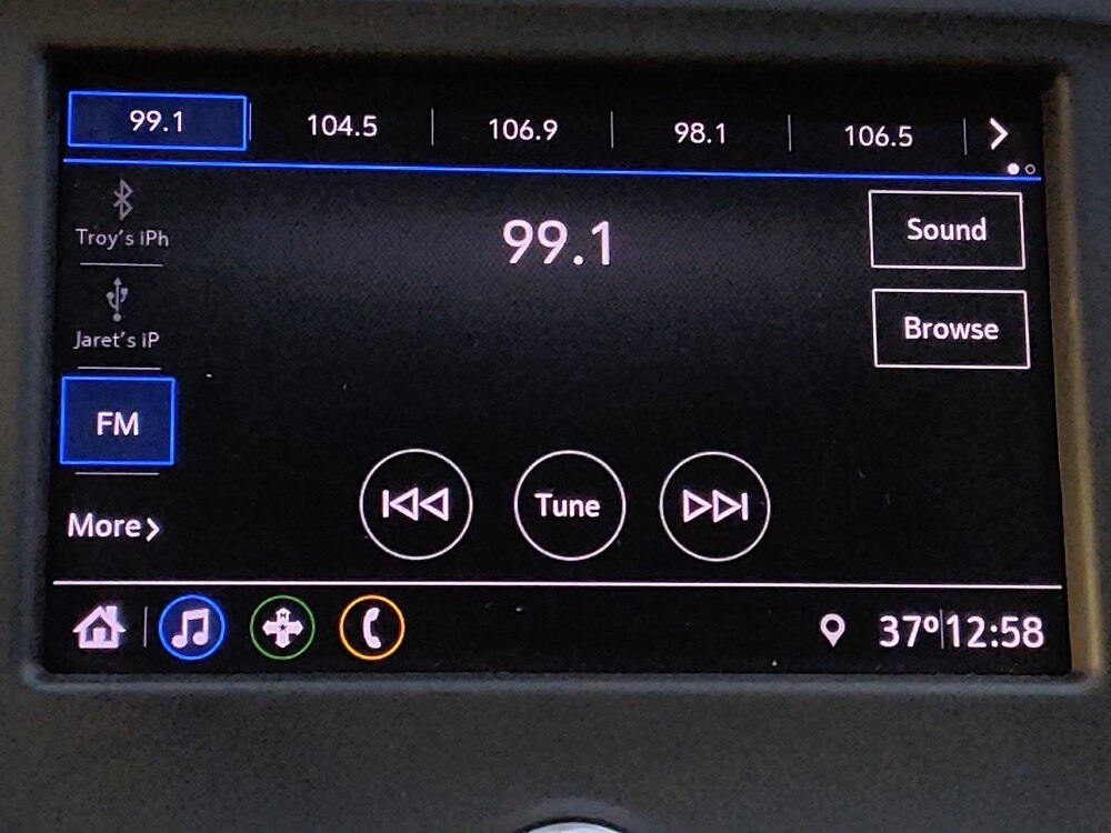 2020 Chevrolet Equinox in Greensboro, NC 27407 - 18084479 25