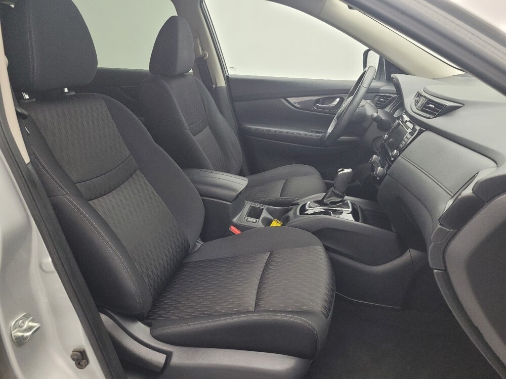 2018 Nissan Rogue in Greensboro, NC 27407 - 18084480 21