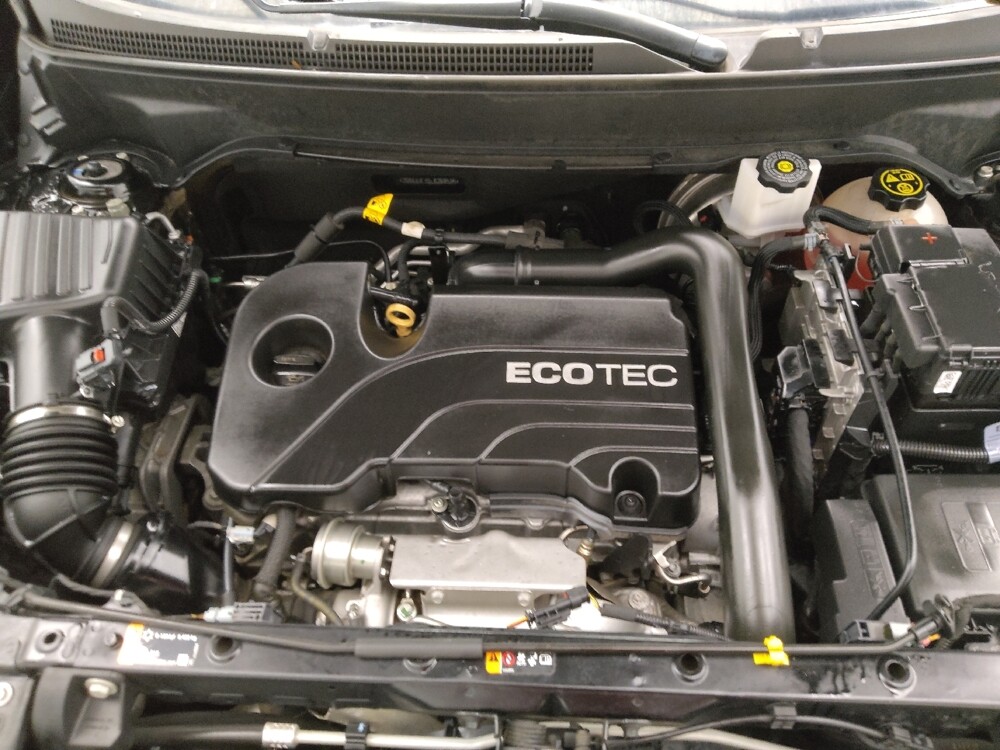 2020 Chevrolet Equinox in Lakewood, CO 80215 - 18084486 30