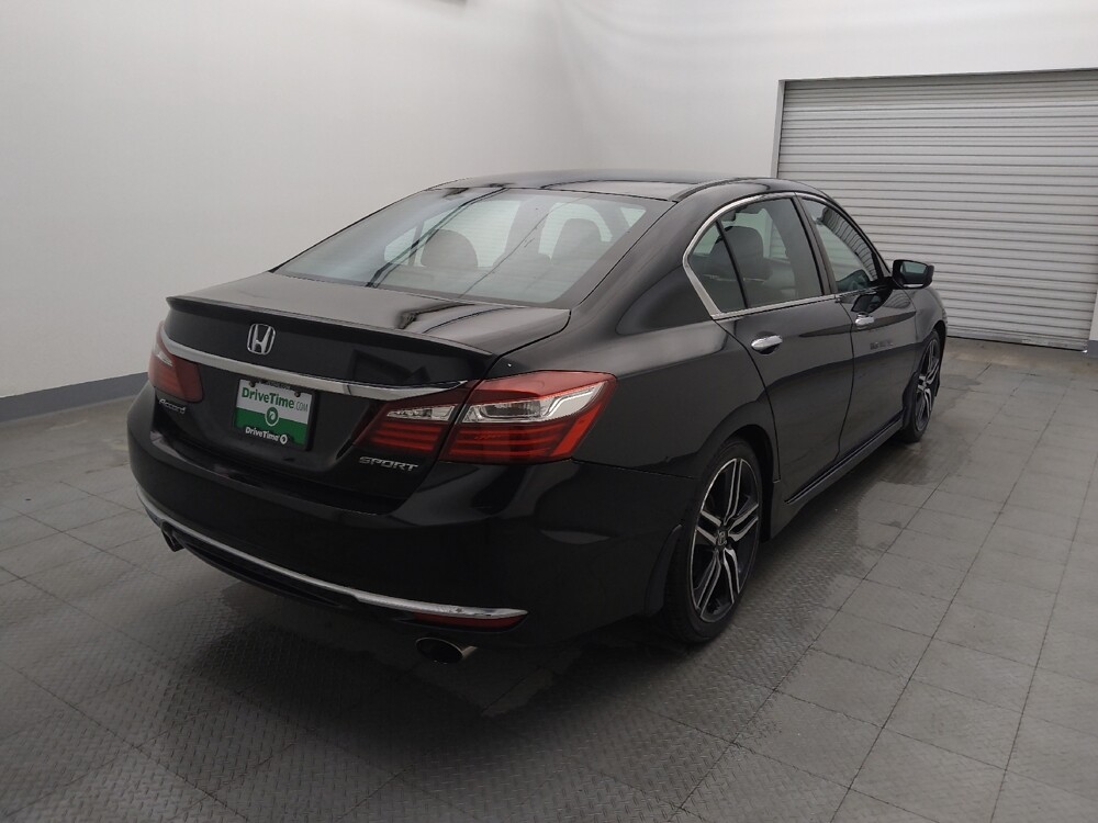 2016 Honda Accord in Houston, TX 77074 - 18084487 9