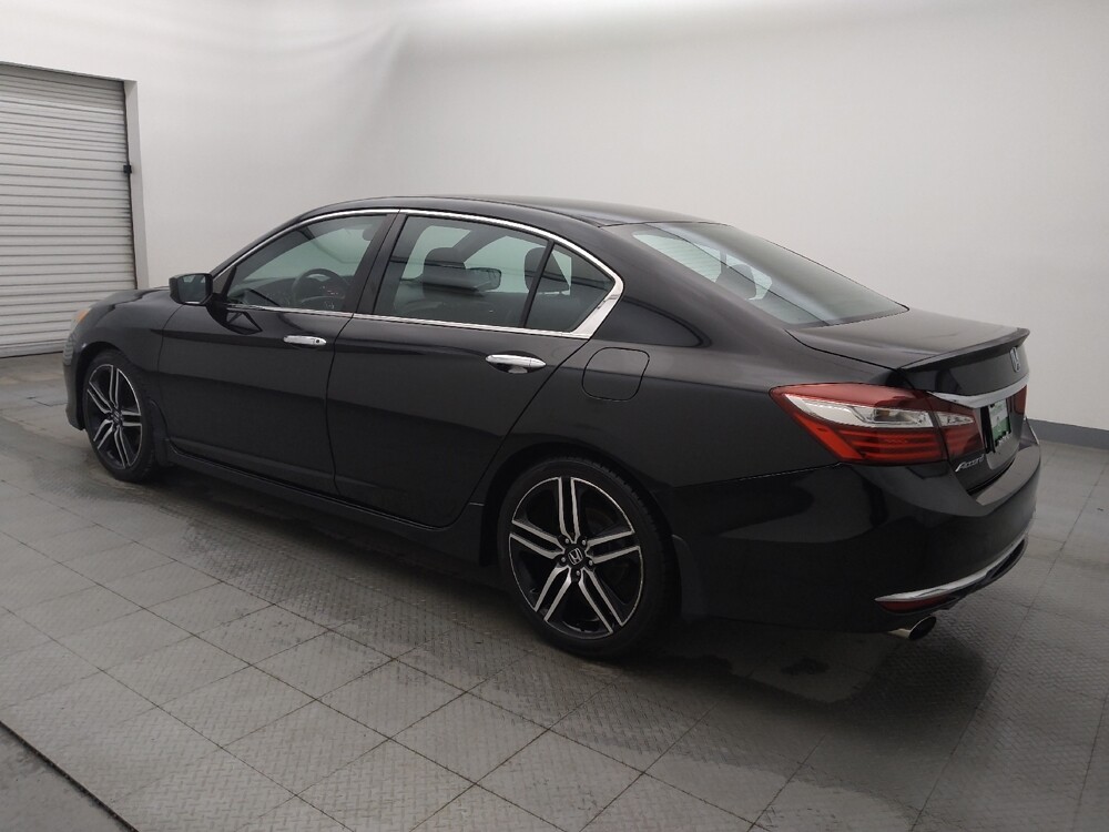 2016 Honda Accord in Houston, TX 77074 - 18084487 3