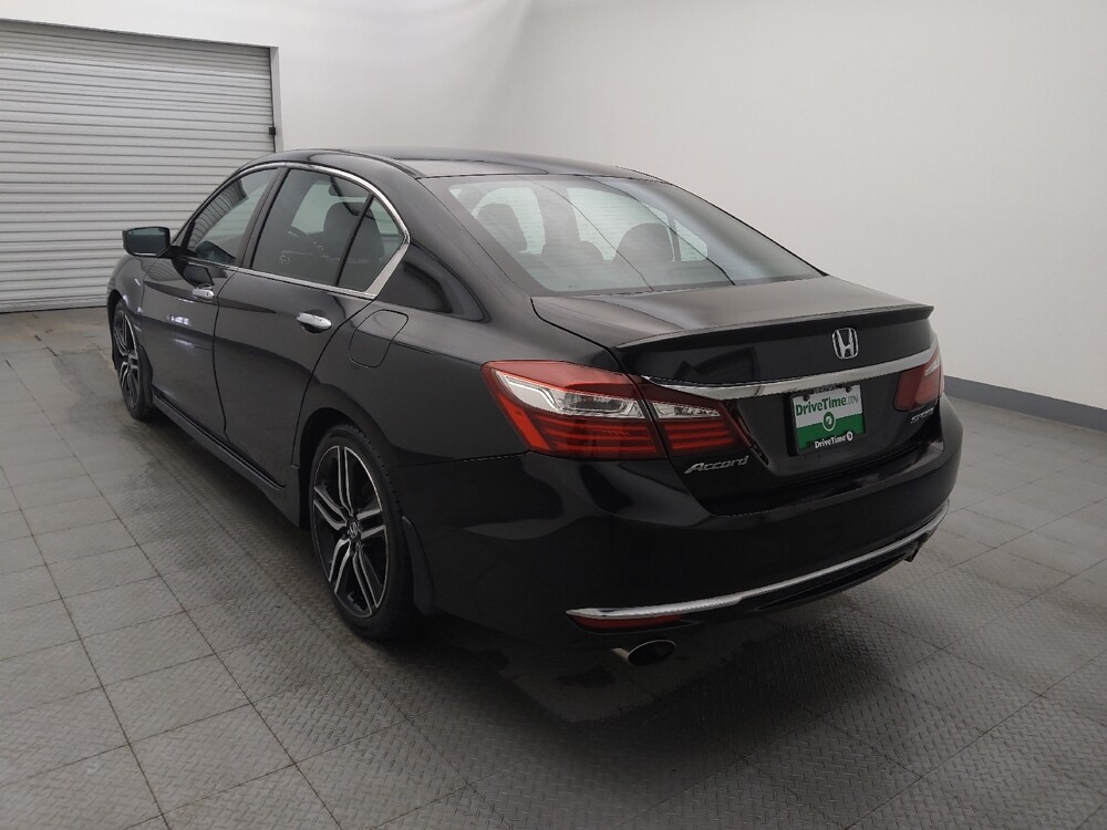 2016 Honda Accord in Houston, TX 77074 - 18084487 5