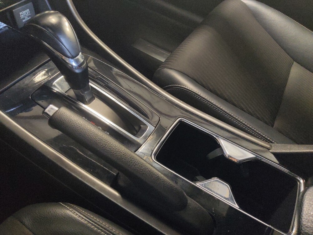 2016 Honda Accord in Houston, TX 77074 - 18084487 26