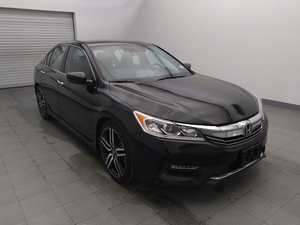 2016 Honda Accord in Houston, TX 77074 - 18084487 13