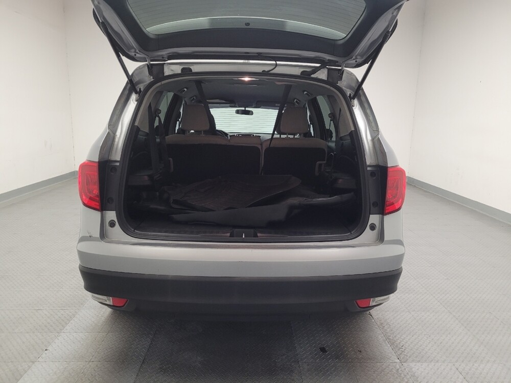 2018 Honda Pilot in Downey, CA 90241 - 18084494 29