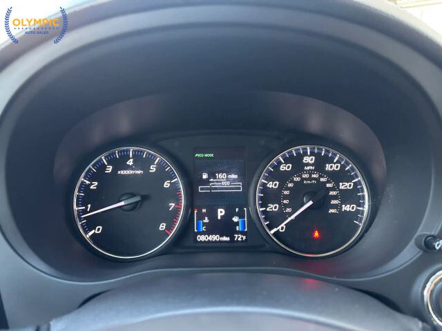 2017 Mitsubishi Outlander in Decatur, GA 30032 - 18084496 25