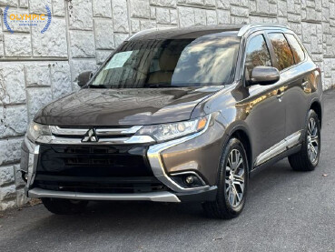 2017 Mitsubishi Outlander in Decatur, GA 30032