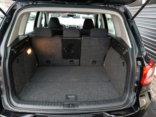 2011 Volkswagen Tiguan in DuBois, PA 15801 - 18084499 10