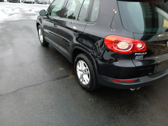 2011 Volkswagen Tiguan in DuBois, PA 15801 - 18084499 8