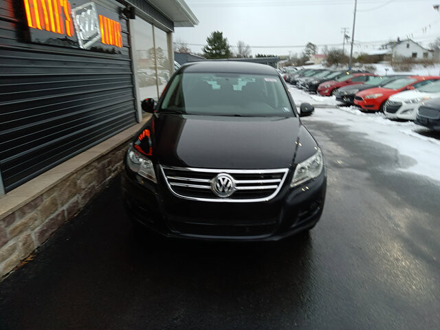 2011 Volkswagen Tiguan in DuBois, PA 15801 - 18084499 2