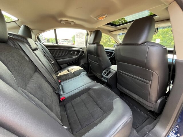 2011 Ford Taurus in Flowery Branch, GA 30542 - 18084508 11