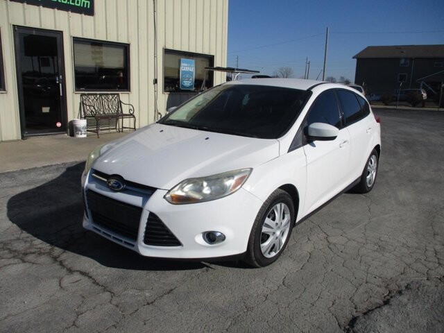 2012 Ford Focus in Oak Grove, MO 64075 - 18084511