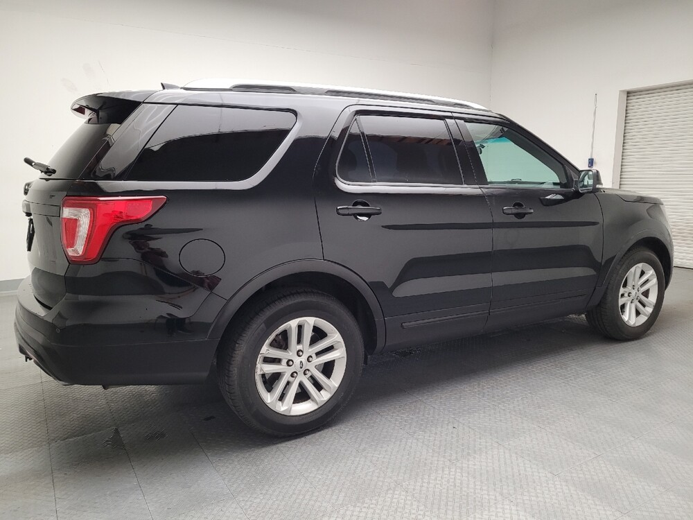 2016 Ford Explorer in Fresno, CA 93726 - 18084519 10