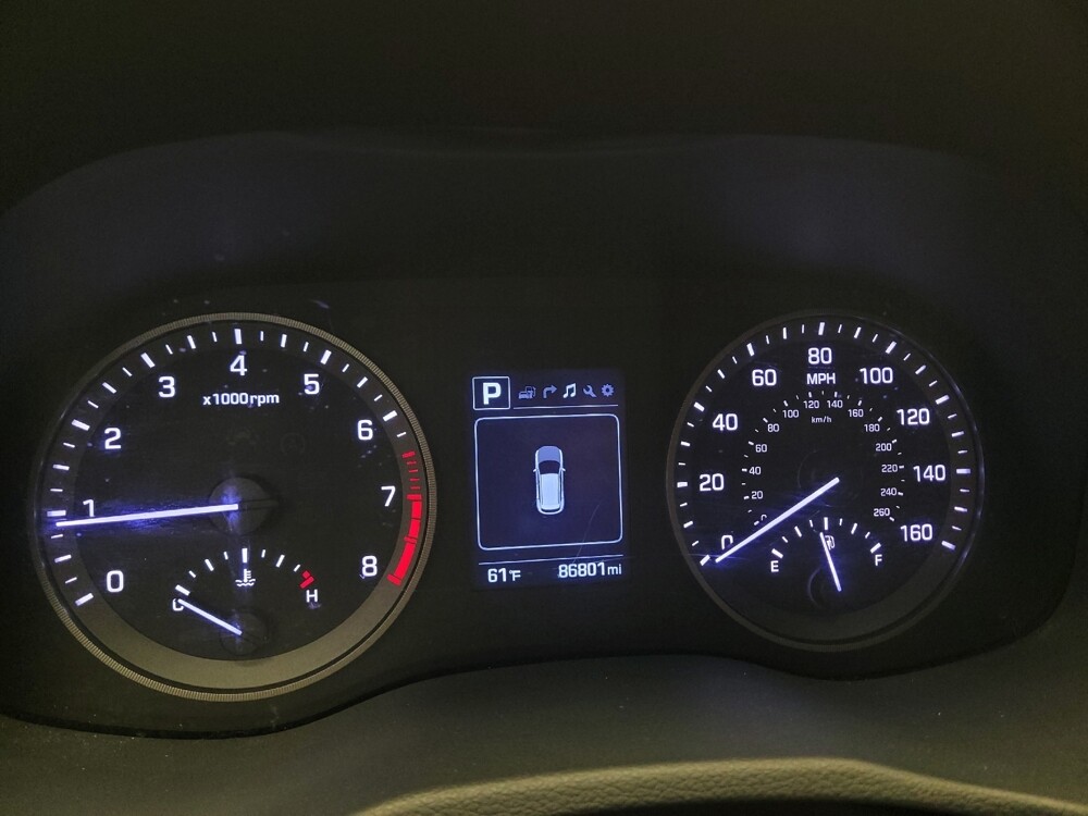 2018 Hyundai Tucson in Fresno, CA 93726 - 18084520 23