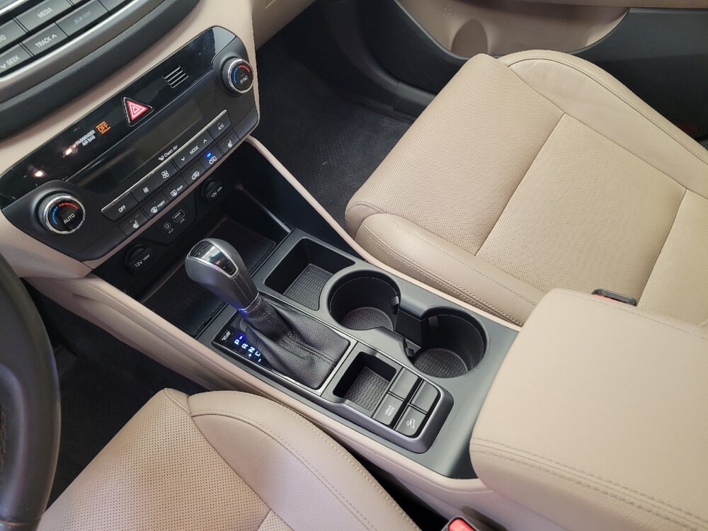 2018 Hyundai Tucson in Fresno, CA 93726 - 18084520 26