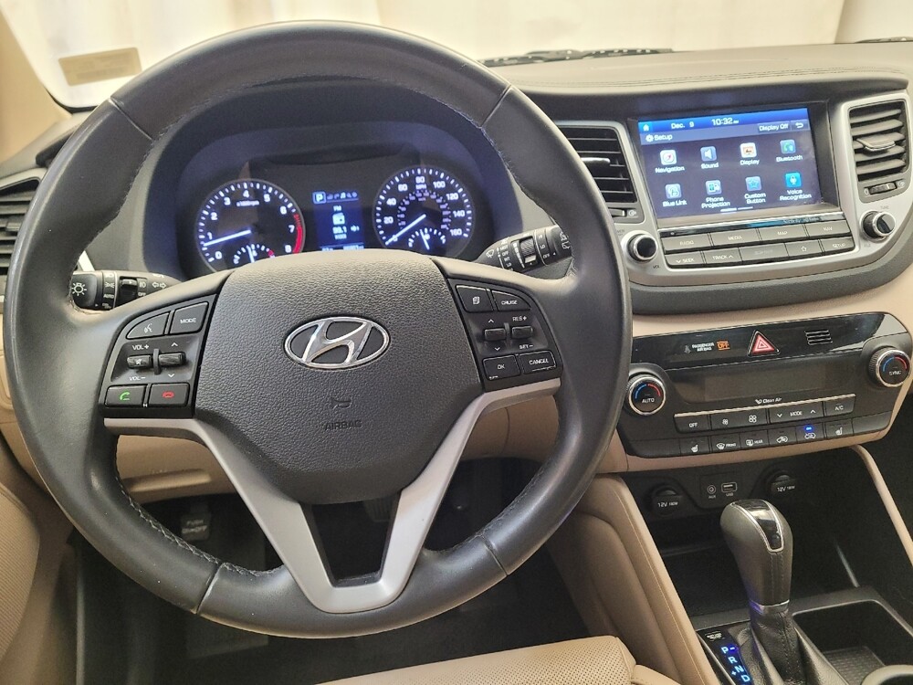 2018 Hyundai Tucson in Fresno, CA 93726 - 18084520 22