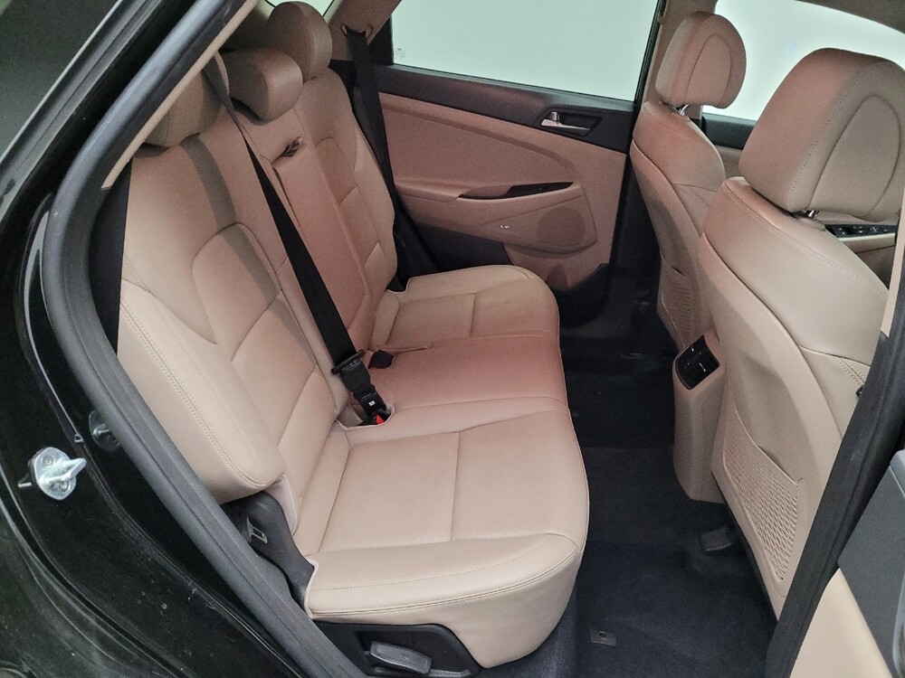 2018 Hyundai Tucson in Fresno, CA 93726 - 18084520 19