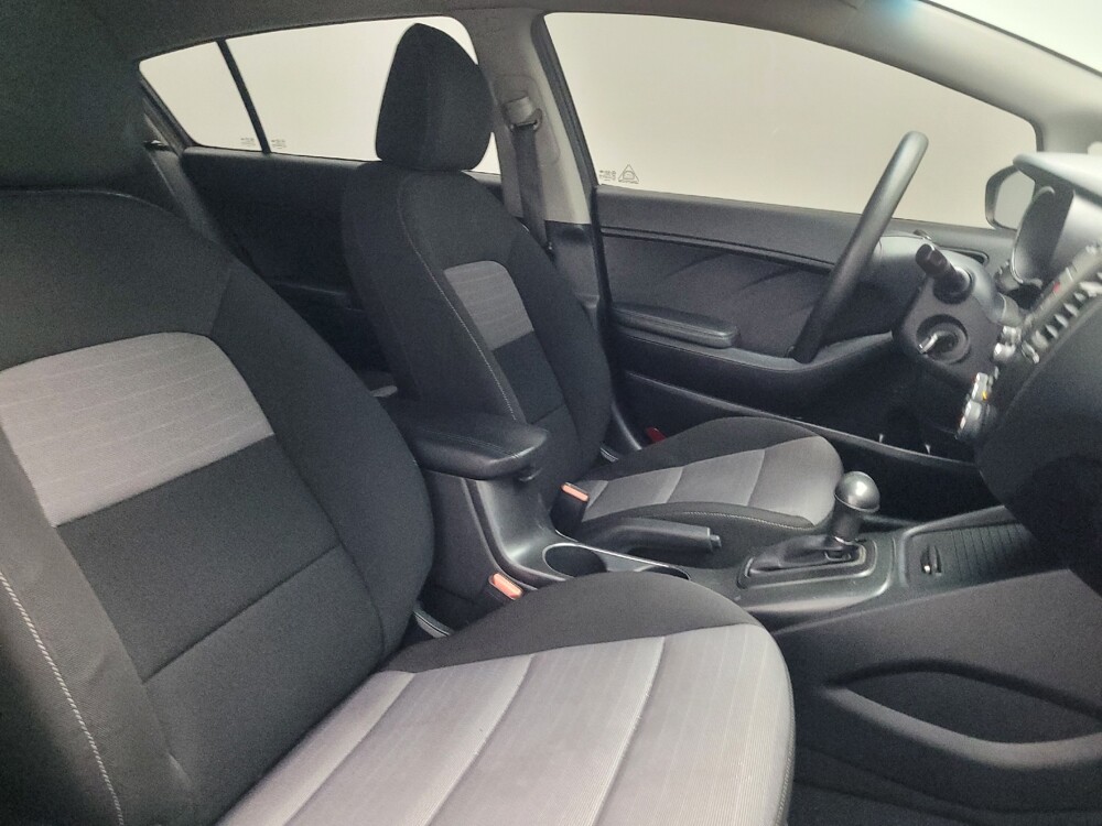 2016 Kia Forte in Jackson, MS 39211 - 18084524 21