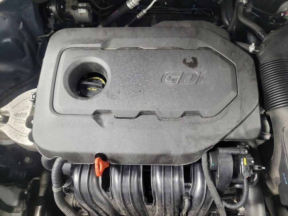 2017 Hyundai Santa Fe in Stone Mountain, GA 30083 - 18084530 30