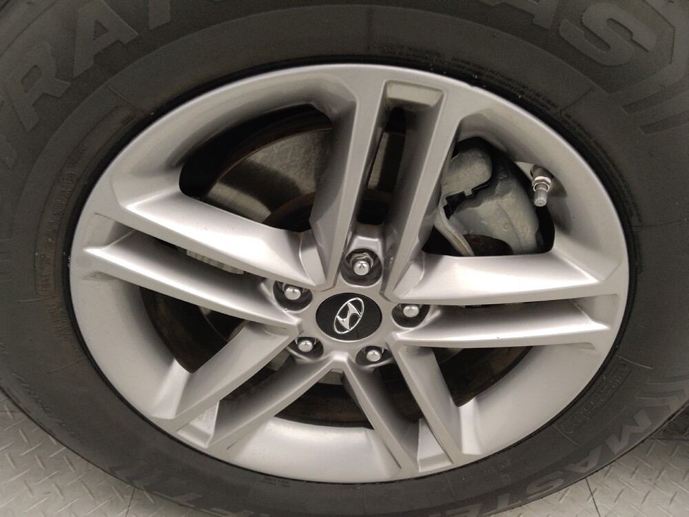 2017 Hyundai Santa Fe in Stone Mountain, GA 30083 - 18084530 31