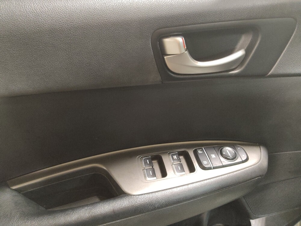 2019 Kia Optima in Oklahoma City, OK 73139 - 18084549 27