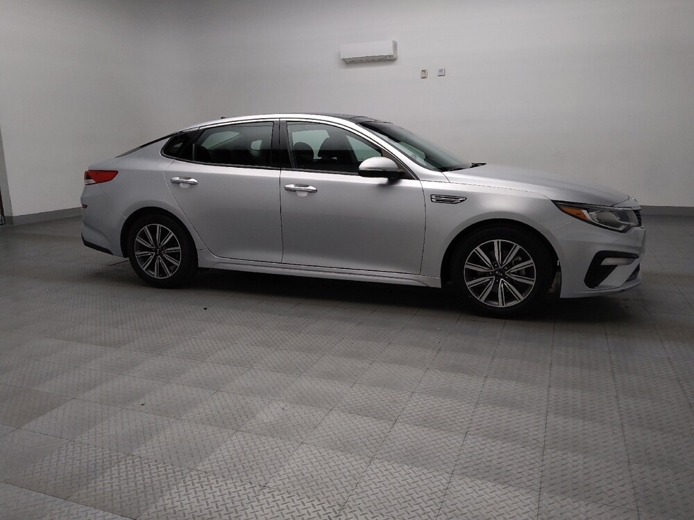 2019 Kia Optima in Oklahoma City, OK 73139 - 18084549 11