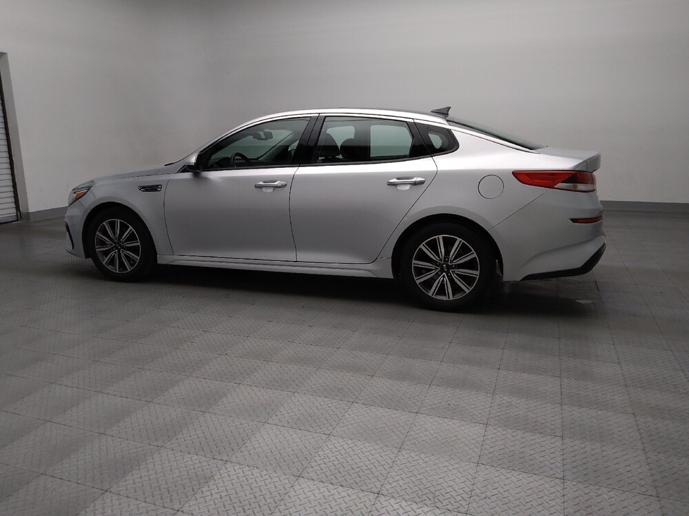2019 Kia Optima in Oklahoma City, OK 73139 - 18084549 3