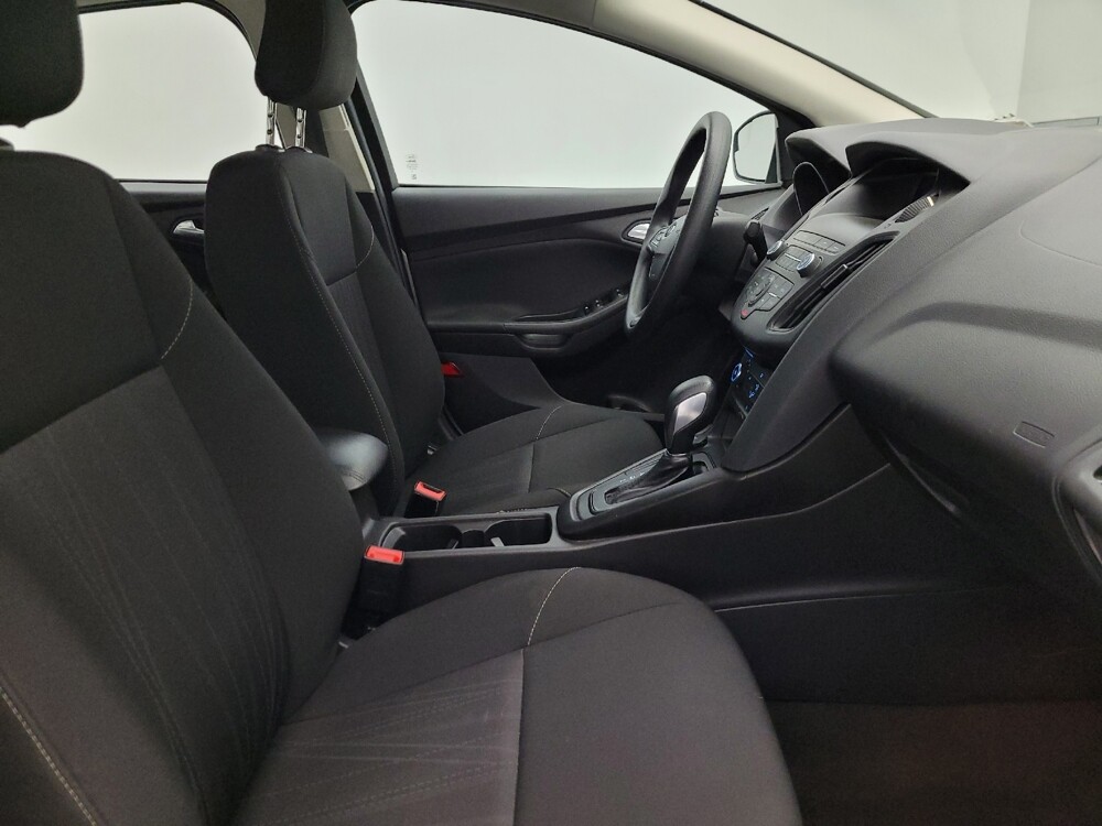 2018 Ford Focus in Phoenix, AZ 85015 - 18084557 21