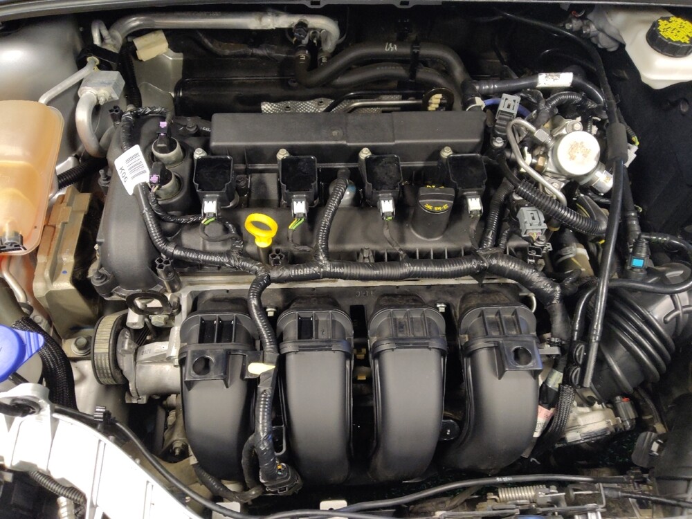 2018 Ford Focus in Phoenix, AZ 85015 - 18084557 30