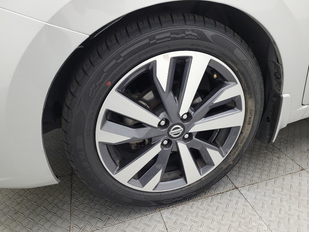 2020 Nissan Versa in Glendale, AZ 85301 - 18084561 31