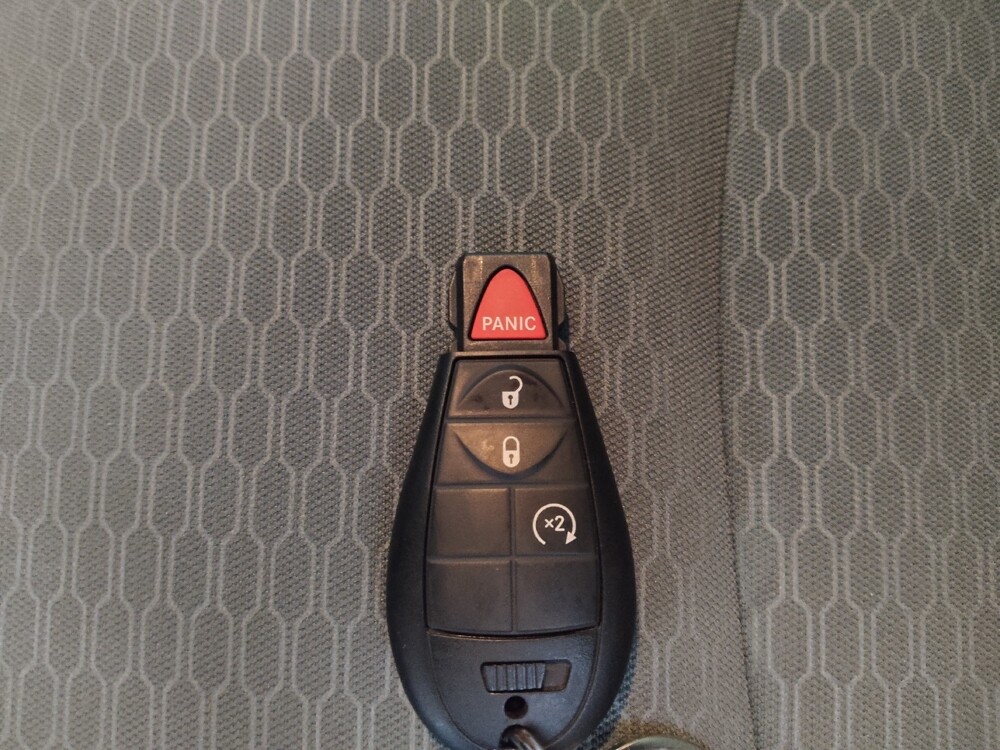 2018 RAM 1500 in Bradenton, FL 34207 - 18084565 32